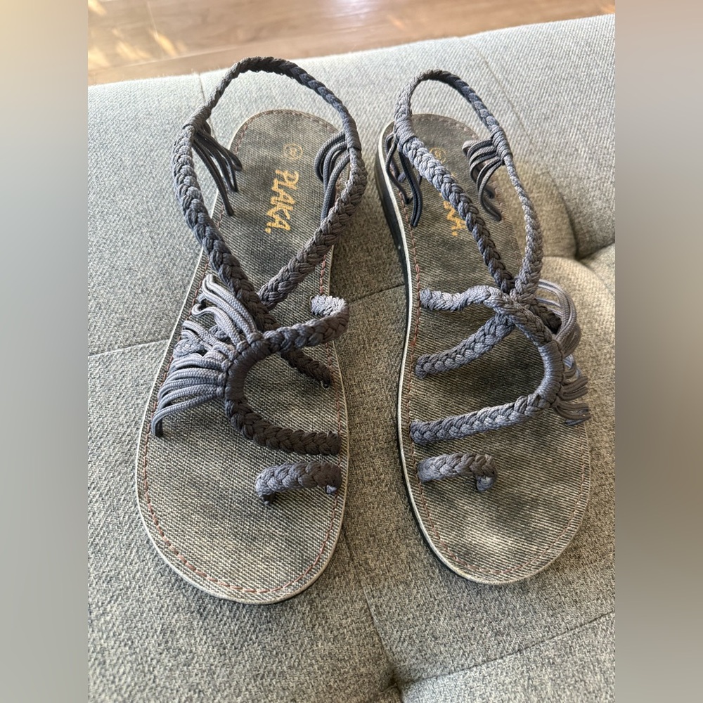 Plaka Women's Braided Sandals Size 8 Blue Grey